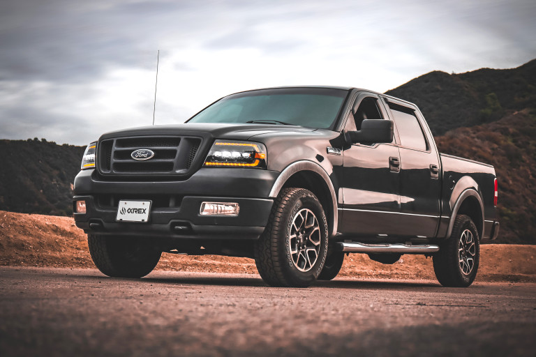 AlphaRex Ford F150 2004-2008 NOVA-Series LED Projector Headlights