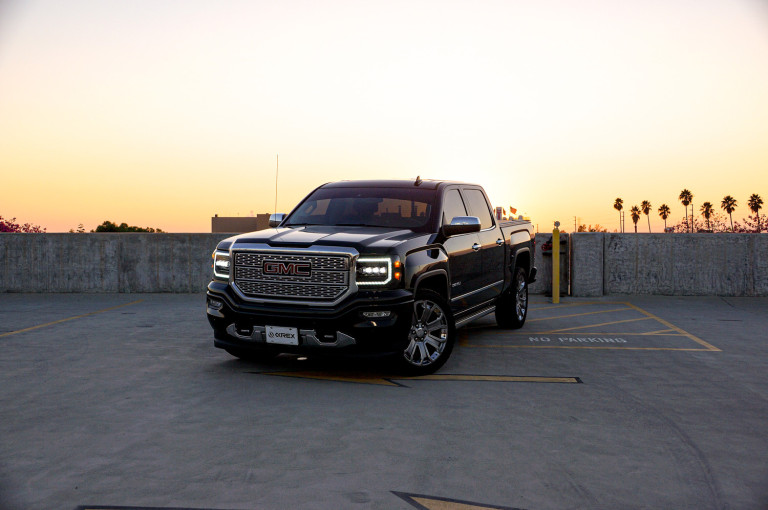 AlphaRex 2014-2018 GMC Sierra NOVA-Series LED Projector Headlights