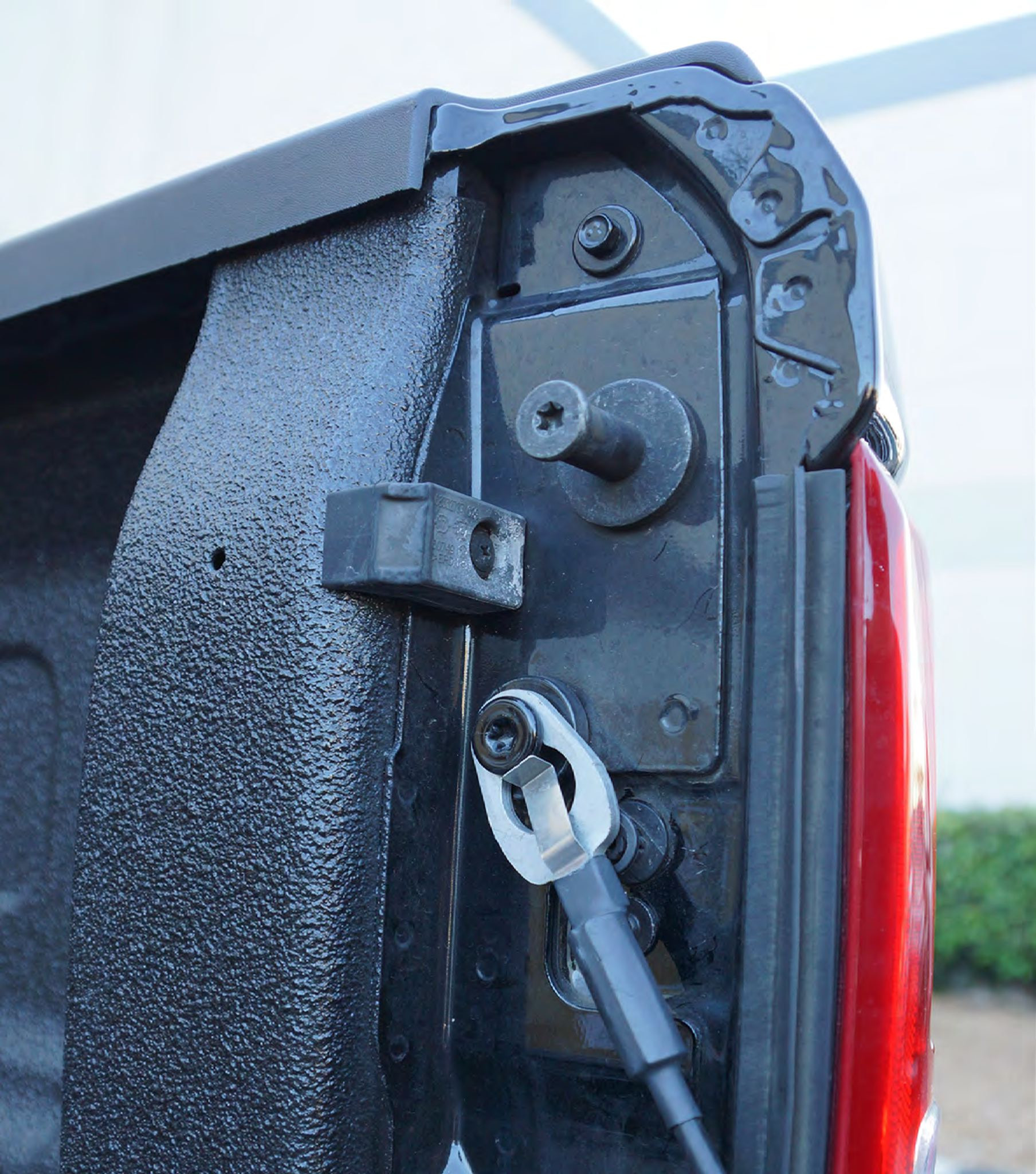 Installation Guide for 19-24 Ram 1500 LUXX-Series LED Tail lights 
