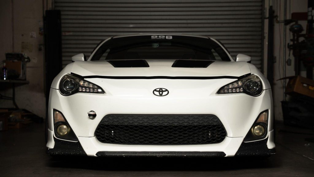 13-16 Scion FR-S / 17-20 Toyota 86 / 13-20 Subaru BRZ AlphaRex LUXX-Series headlight installation